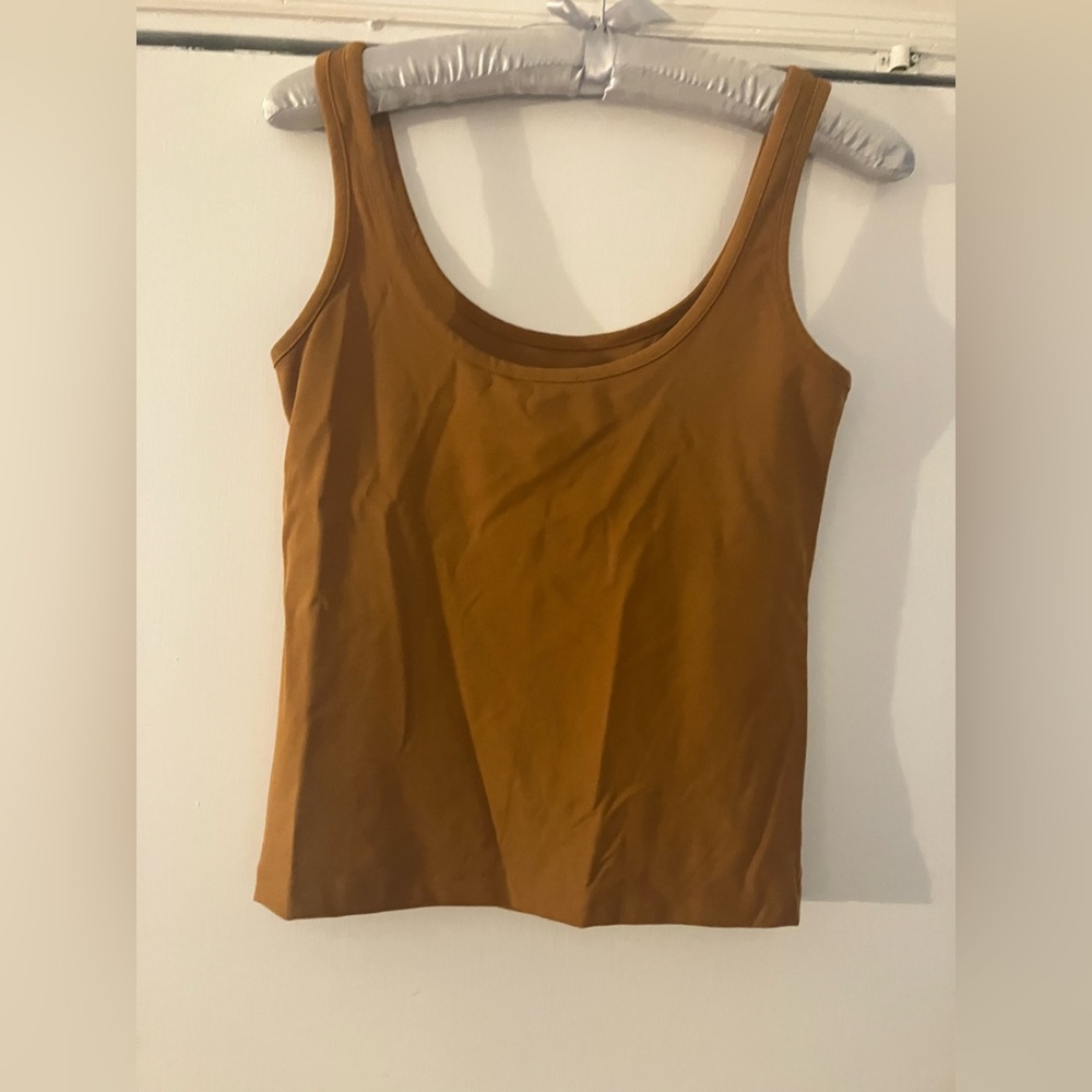 Club Monaco Golden Brown Top Medium